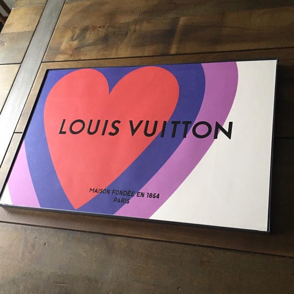 Authentic Louis Vuitton 2020 Holiday bag and frame - Picture 2 of 2